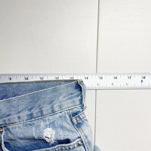 UO BDG Distressed Cheeky Cut Off Shorts Light Wash Sz 28 Raw Hem Denim Mid Rise - Picture 7 of 8